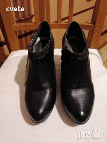 Дамски черни елегантни обувки, снимка 1 - Дамски обувки на ток - 38639095