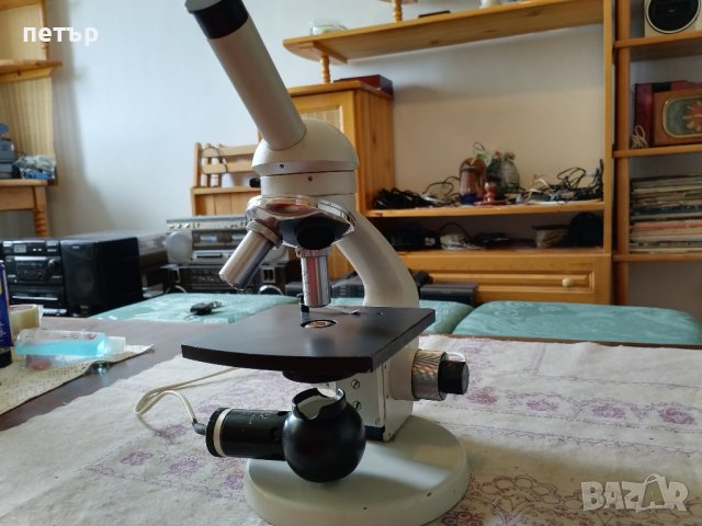 Стар полски микроскоп, снимка 1 - Антикварни и старинни предмети - 41081952