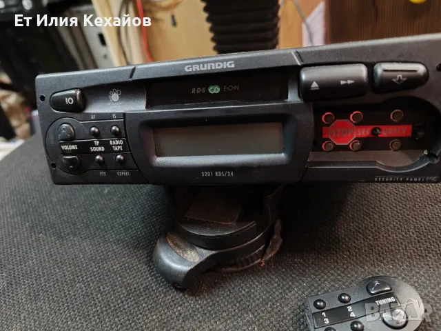 Grundig 24v Truck Iveco , снимка 3 - Аксесоари и консумативи - 49461842