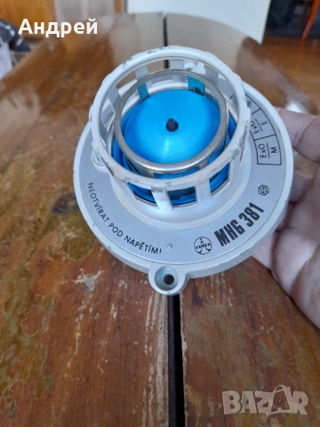 Мултисензорен Интерактивен детектор Teslа MHG 381, снимка 2 - Други ценни предмети - 53786344