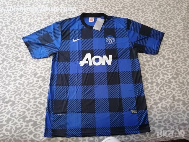 Тениска на Манчестър Юнайтед - Ван Перси , снимка 2 - Тениски - 44287600