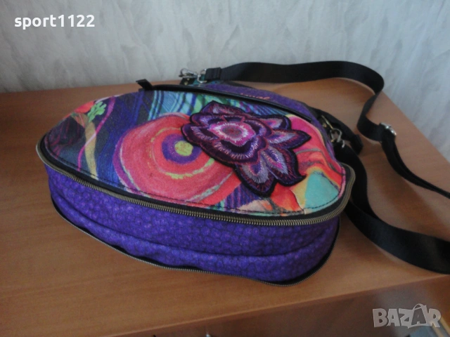 Desigual/дамска чанта, снимка 3 - Чанти - 53203811