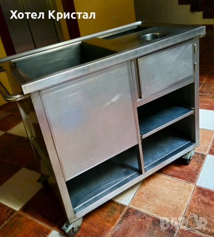 Разпродажба! Количка сервитьорска - инокс