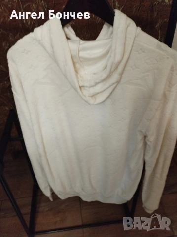 Суичър на Louis Vuitton, снимка 3 - Суичъри - 53142875