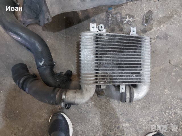 Toyota Avensis Verso 2.0 D4D 116кс на части, снимка 4 - Автомобили и джипове - 34443312