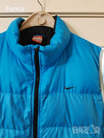 Оригинален елек Nike гъши пух , снимка 3 - Спортни дрехи, екипи - 52207443