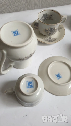 Сервиз за кафе - 13 части - фабрика Коста Йорданов гр.Видин, снимка 12 - Колекции - 53661366