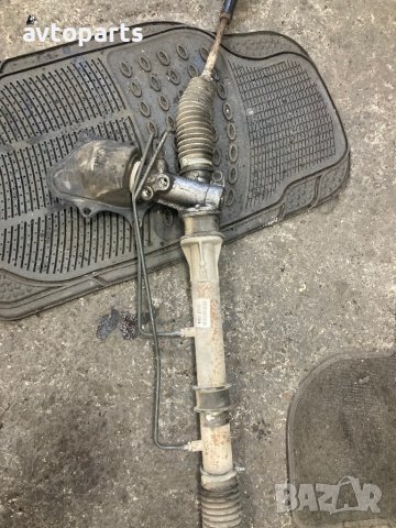 Nissan primera p10 2.0i 116кс 1995 година Кормилна рейка, снимка 2 - Части - 42598590