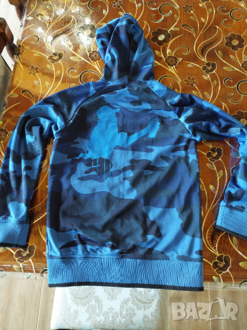 Синьо маскировъчно детско горнище със качулка BENCH, снимка 3 - Детски анцузи и суичери - 36345010