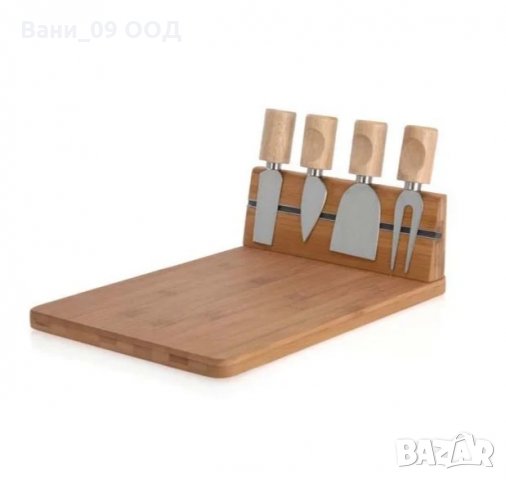 Сет дъска за сирена с 4 ножа