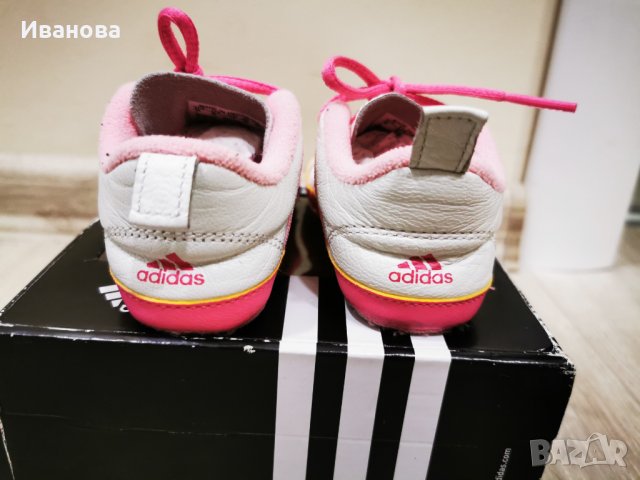 Бебешки маратонки /буйки Adidas да момиче 18 номер, снимка 4 - Бебешки обувки - 40058275