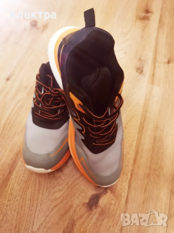 Маратонки LCWaikiki 35 номер , снимка 4 - Детски маратонки - 52122837