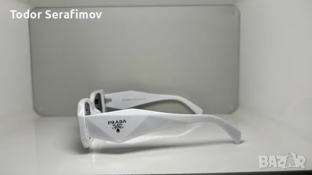 Дамски слънчеви очила Prada Symbole, снимка 3 - Слънчеви и диоптрични очила - 55238656