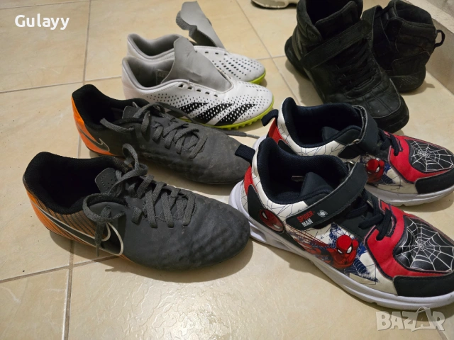 За момче маратонки и фут.обувки