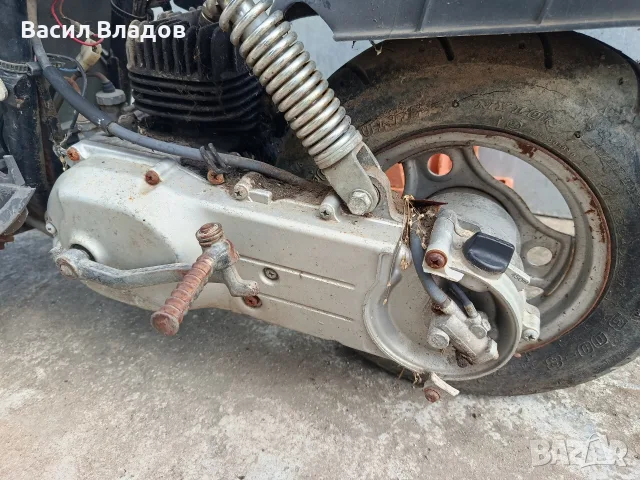 продавам скутер