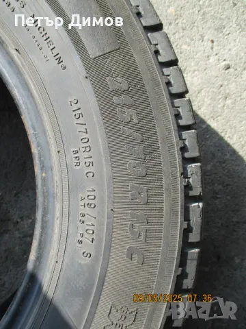 Продавам 2 броя зимни гуми Michlin с размери 215/70 R15, снимка 2 - Гуми и джанти - 50215392