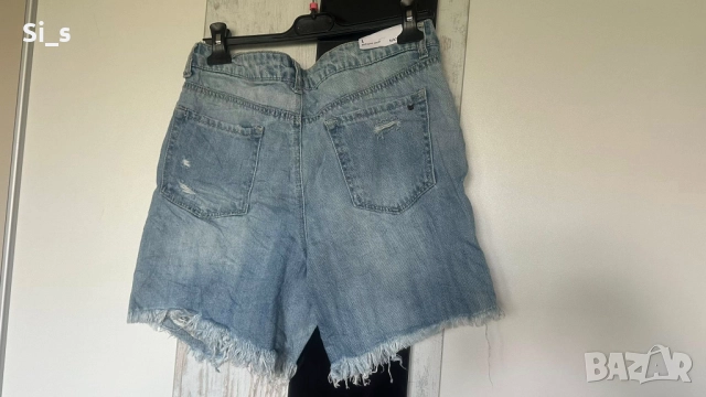 Нови къси накъсани дънки Л размер, снимка 2 - Дънки - 51479070