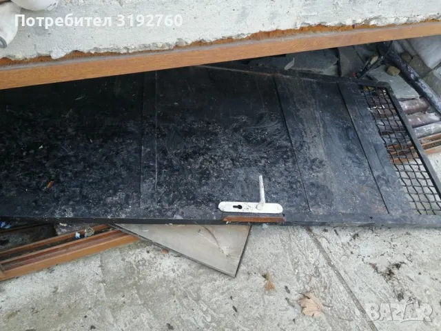 Желязна врата с каса 