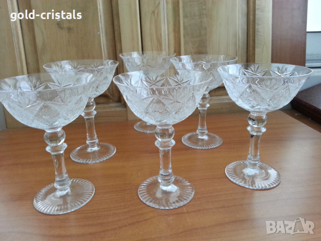 кристални чаши , снимка 1 - Антикварни и старинни предмети - 24140339