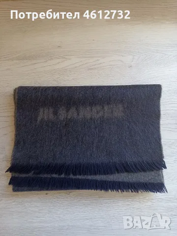 Дамски шал Jil Sander, снимка 6 - Шалове - 55978672