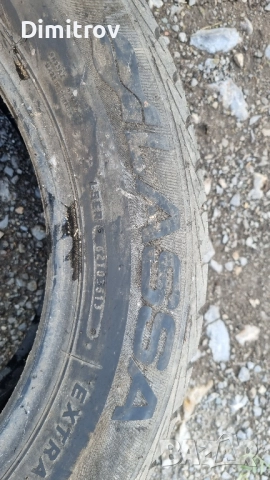 215/60/17 1БРОЙ Lassa Налични 2 зимни гуми, снимка 4 - Гуми и джанти - 52068671