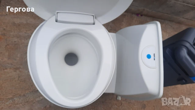 Химическа тоалетна THETFORD , снимка 9 - Химически тоалетни - 50265053