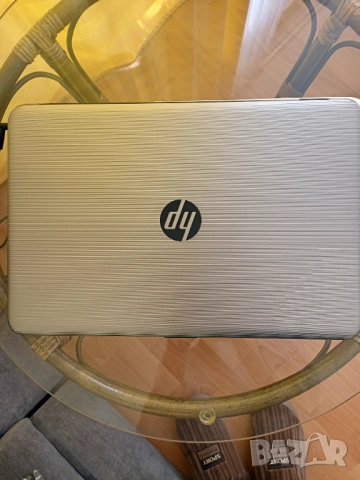Продавам Лаптоп HP 17,3
