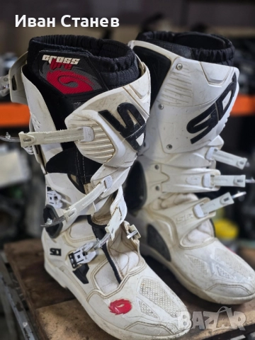 ендуро/мотокрос ботуши sidi 45номер , снимка 2 - Спортна екипировка - 50112968