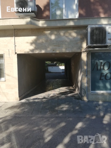 Собственик продава самостоятелен гараж, снимка 9 - Гаражи и паркоместа - 53733797