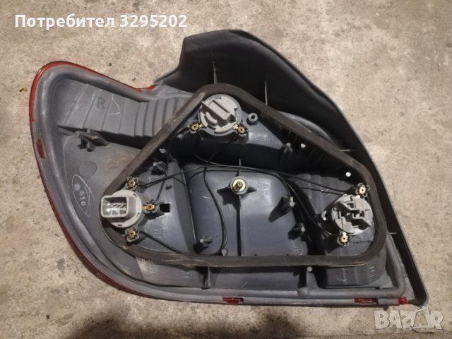 Части за Toyota Yaris / Тойота Ярис, рейка, фар, стоп и други, снимка 12 - Части - 42643071