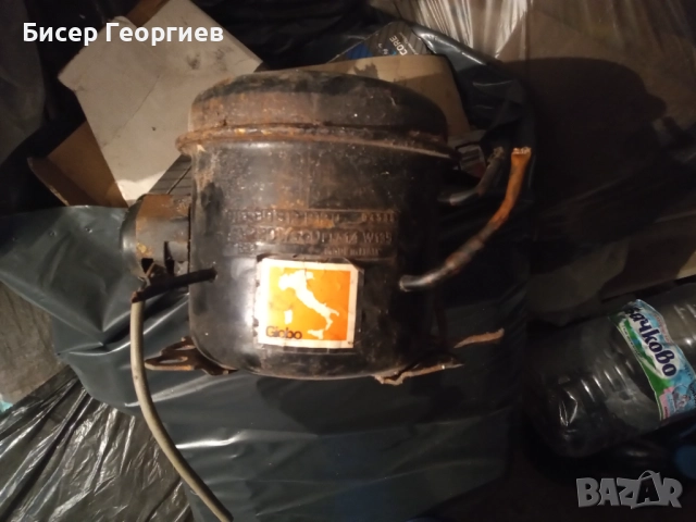 Компресор за хладилник , фризер , витрина
