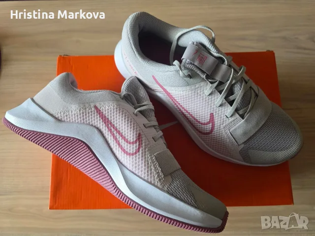 Нови оригинални маратонки Nike, снимка 4 - Маратонки - 56103392
