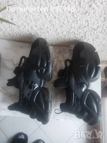 дамски маратонки-41номер, снимка 4 - Маратонки - 53302223