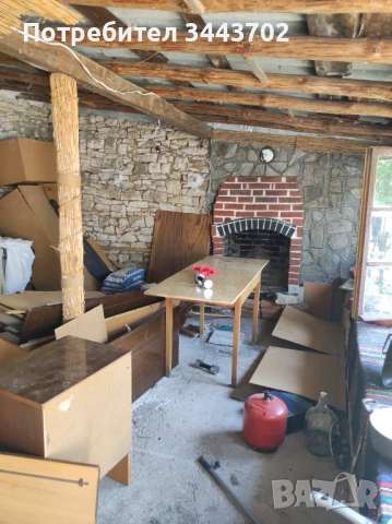 Продавам къща в Златна Ливада