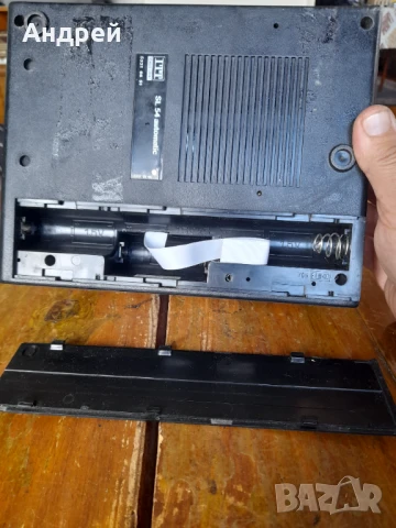 Стар касетофон ITT Schaub-Lorenz, снимка 7 - Антикварни и старинни предмети - 50929199