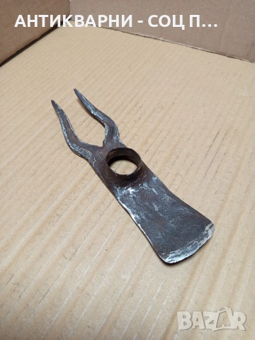 Соц Старо Ръчно Ковано Малко Мотиче Каластирка. НОМЕР 710.