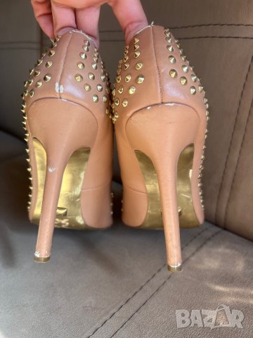 Дамски обувки бежови на ток с шипове ! , снимка 12 - Дамски обувки на ток - 42623669