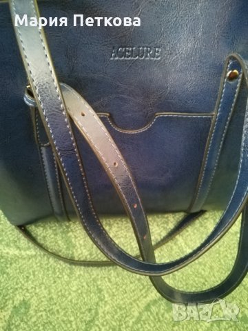 Дамска чанта от естествена кожа тъмно синя , снимка 2 - Чанти - 34737558