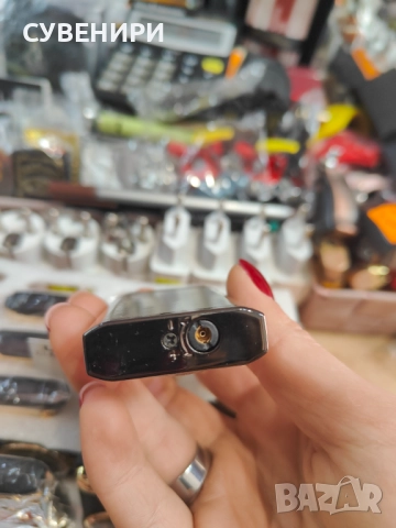 Газова запалка с вграден кварцов часовник , снимка 4 - Запалки - 52440766