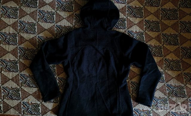Оригинален дамски полар Jack Wolf Skin  , снимка 2 - Блузи с дълъг ръкав и пуловери - 41818266