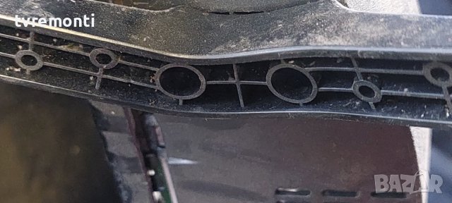 крачета. за телевизор VOX модел LED 43ADS316B2, снимка 4 - Стойки, 3D очила, аксесоари - 42677329