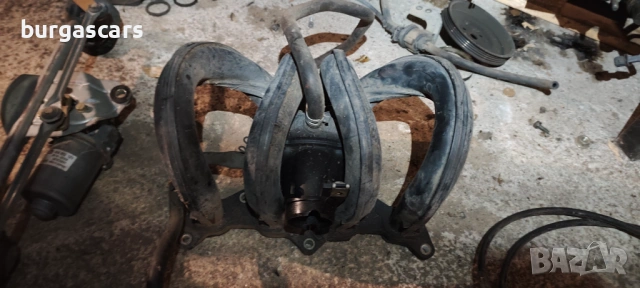 Всмукателен колектор Toyota Yaris 1,0-68к.с.