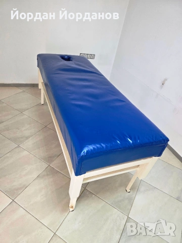 Продавам кушетка за масажи в идеално състояние.