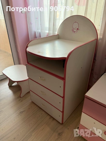 Бебешки скрин/шкаф + масивна детска  масичка със столче, снимка 2 - Други - 53106509