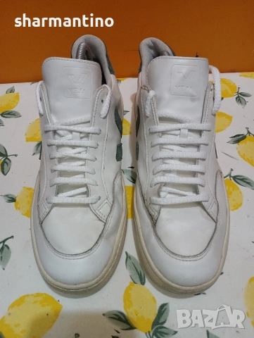 VEJA V12 кожени сникърси N 44, снимка 2 - Маратонки - 53205816
