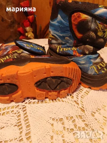 страхотни топли ботушки, снимка 3 - Детски боти и ботуши - 48132418