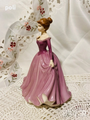 порцеланова статуетка , снимка 2 - Статуетки - 53049274