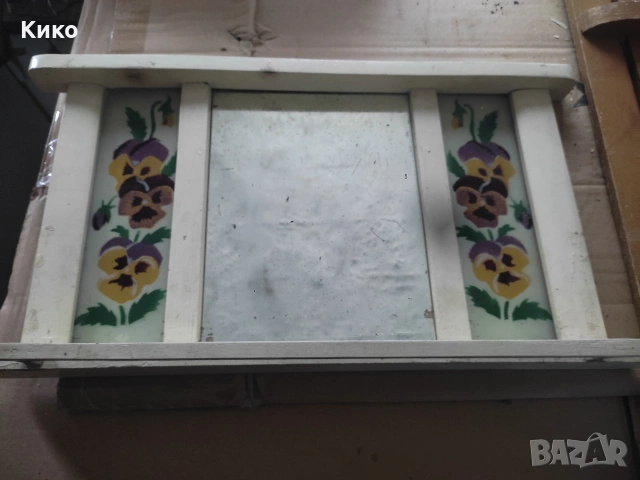 Старо огледало , снимка 3 - Антикварни и старинни предмети - 53033182