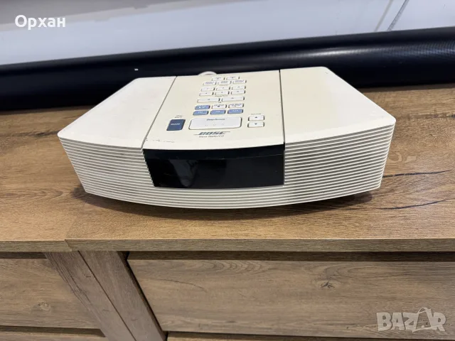 Продавам Bose Wave Radio/CD