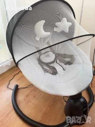 Бебешка електрическа люлка Moni-Clarissa